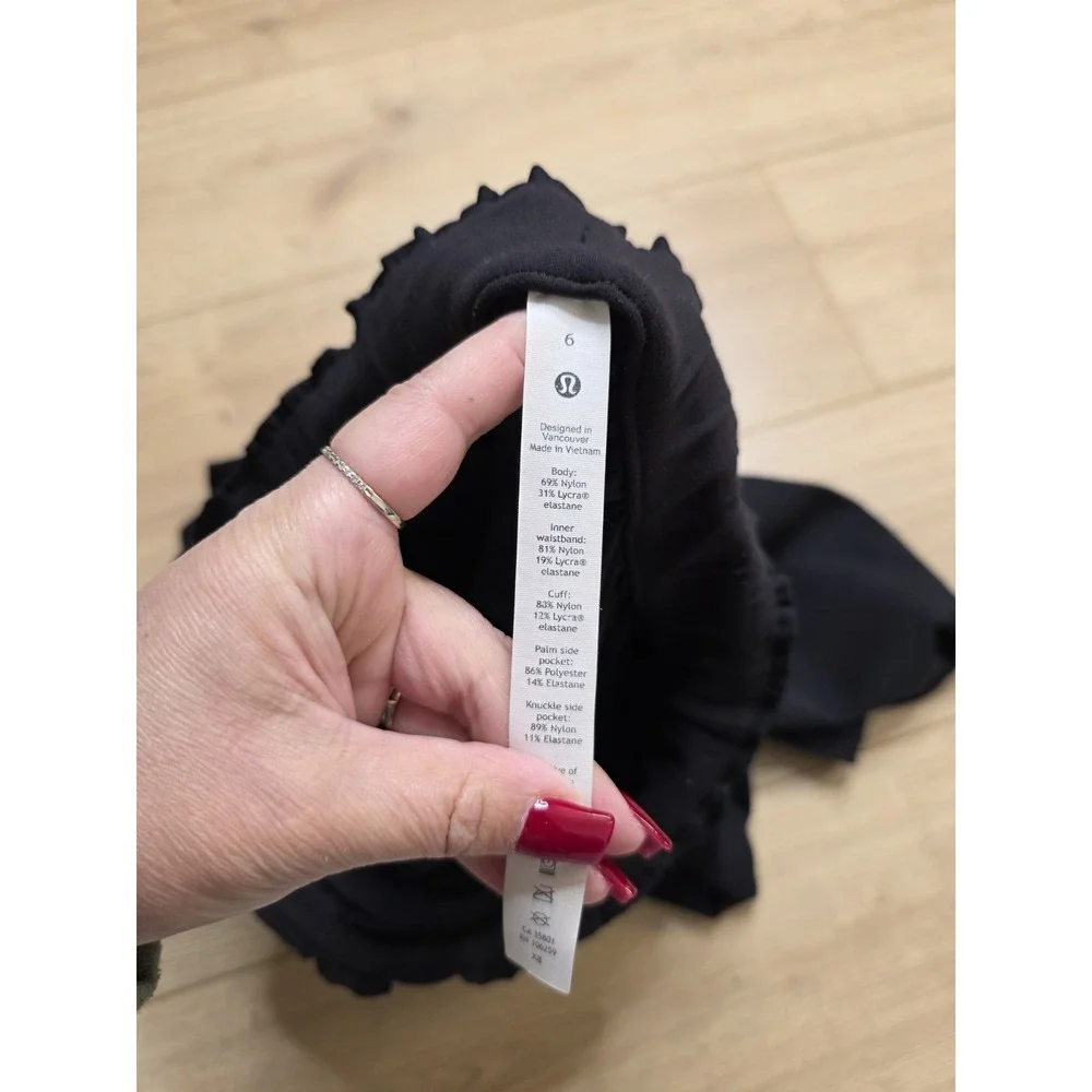 Lululemon Keep Moving Jogger Women's Size 6 High-Rise Black Luxtreme Stretch